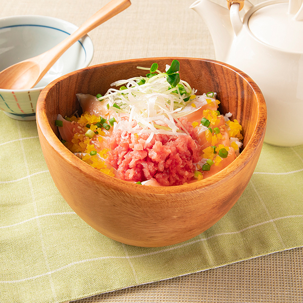 とろサーモンねぎとろごはん